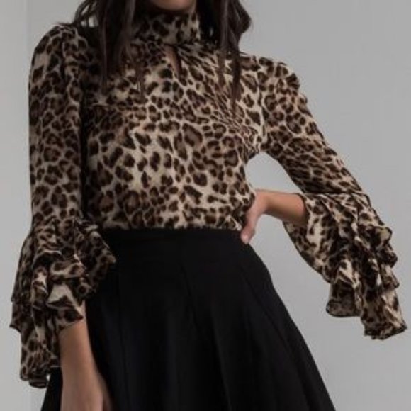 Leopard Vintage Print Top Flutter Sleeves SZS‎ - Picture 1 of 8